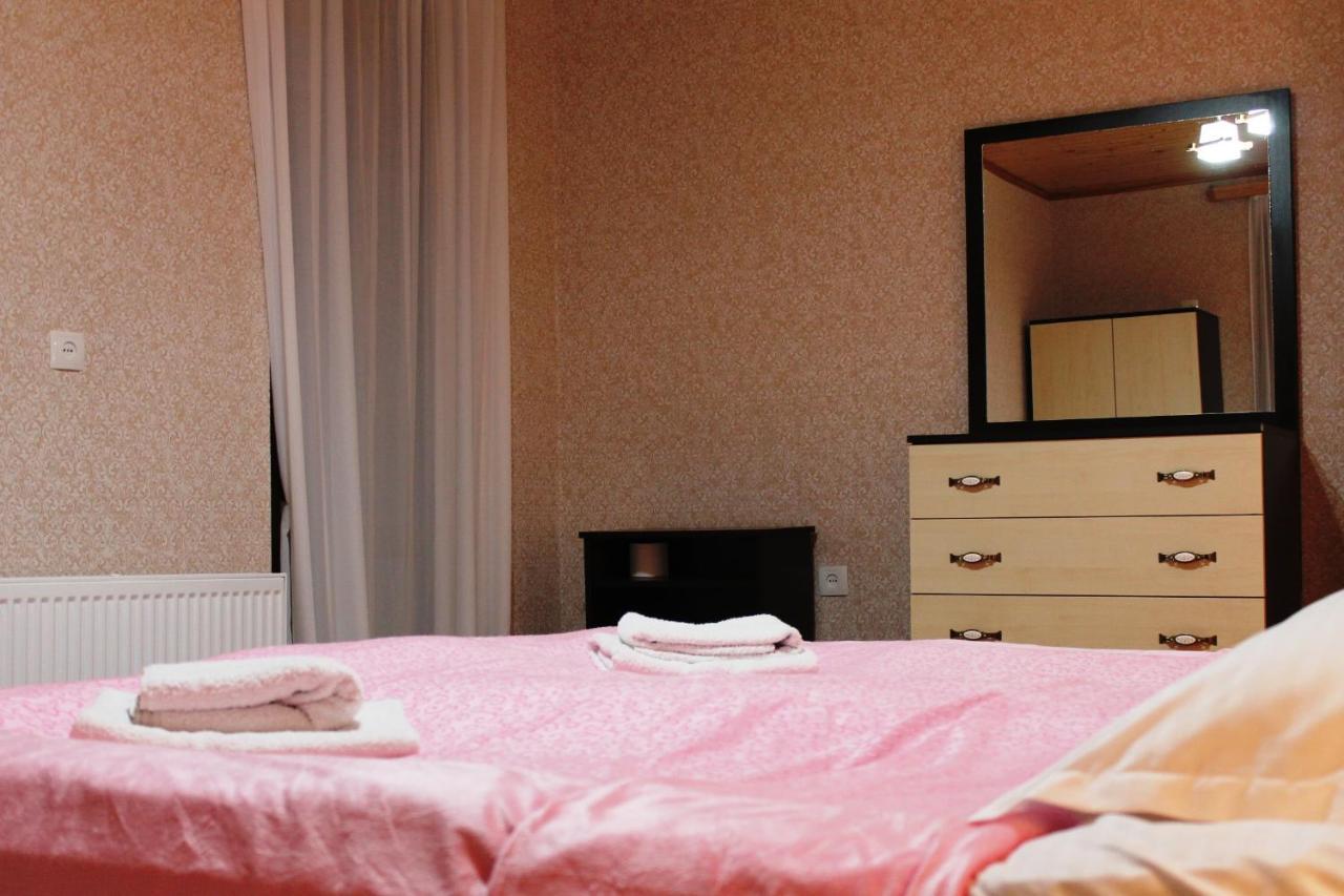 Hotel Marliza Mestia Bagian luar foto