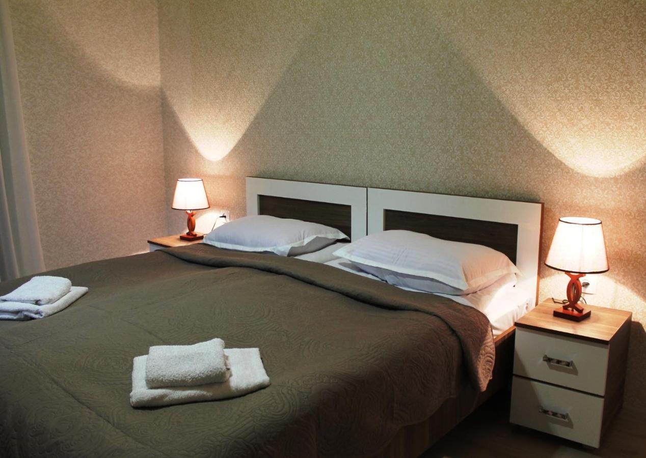 Hotel Marliza Mestia Bagian luar foto