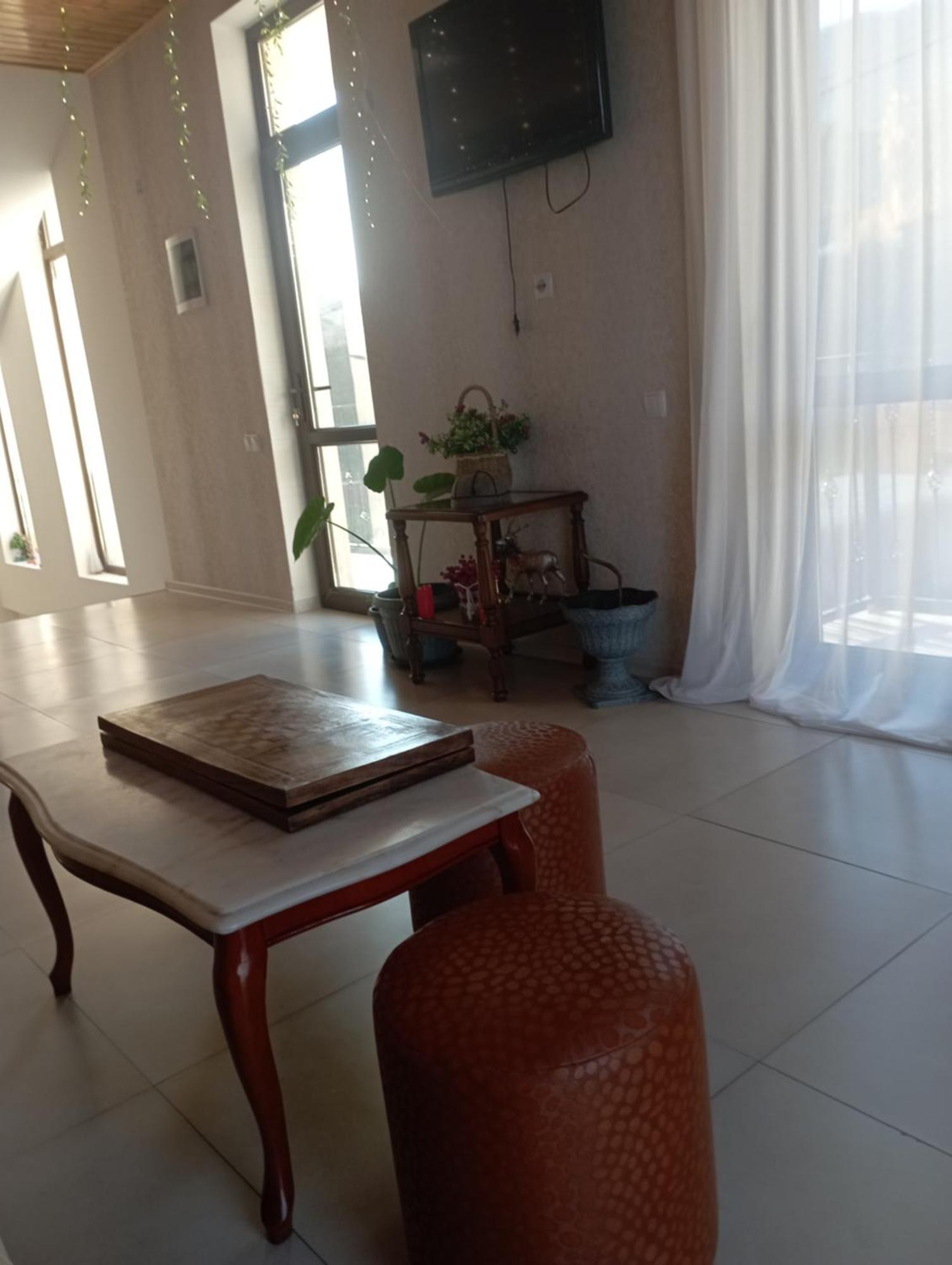 Hotel Marliza Mestia Bagian luar foto